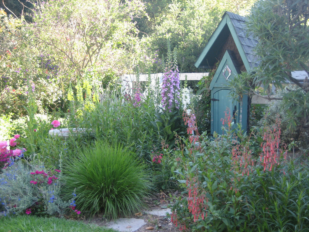 Cottage Garden Landscape Design Photos