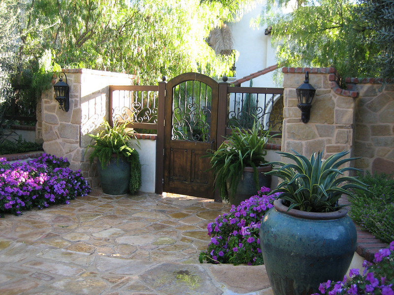 Pottery and Garden Art Photos In Orange County Pottery and Garden Art Photos In Orange County